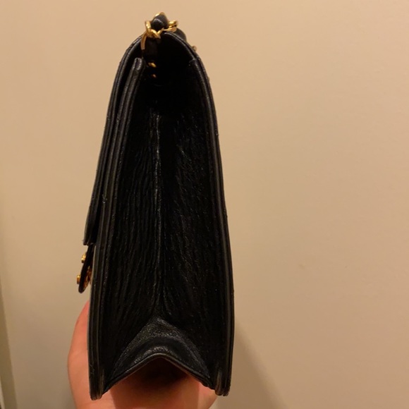 SOLD🔥🔥🔥Chanel Vintage Classic Flap Bag - Picture 7 of 17